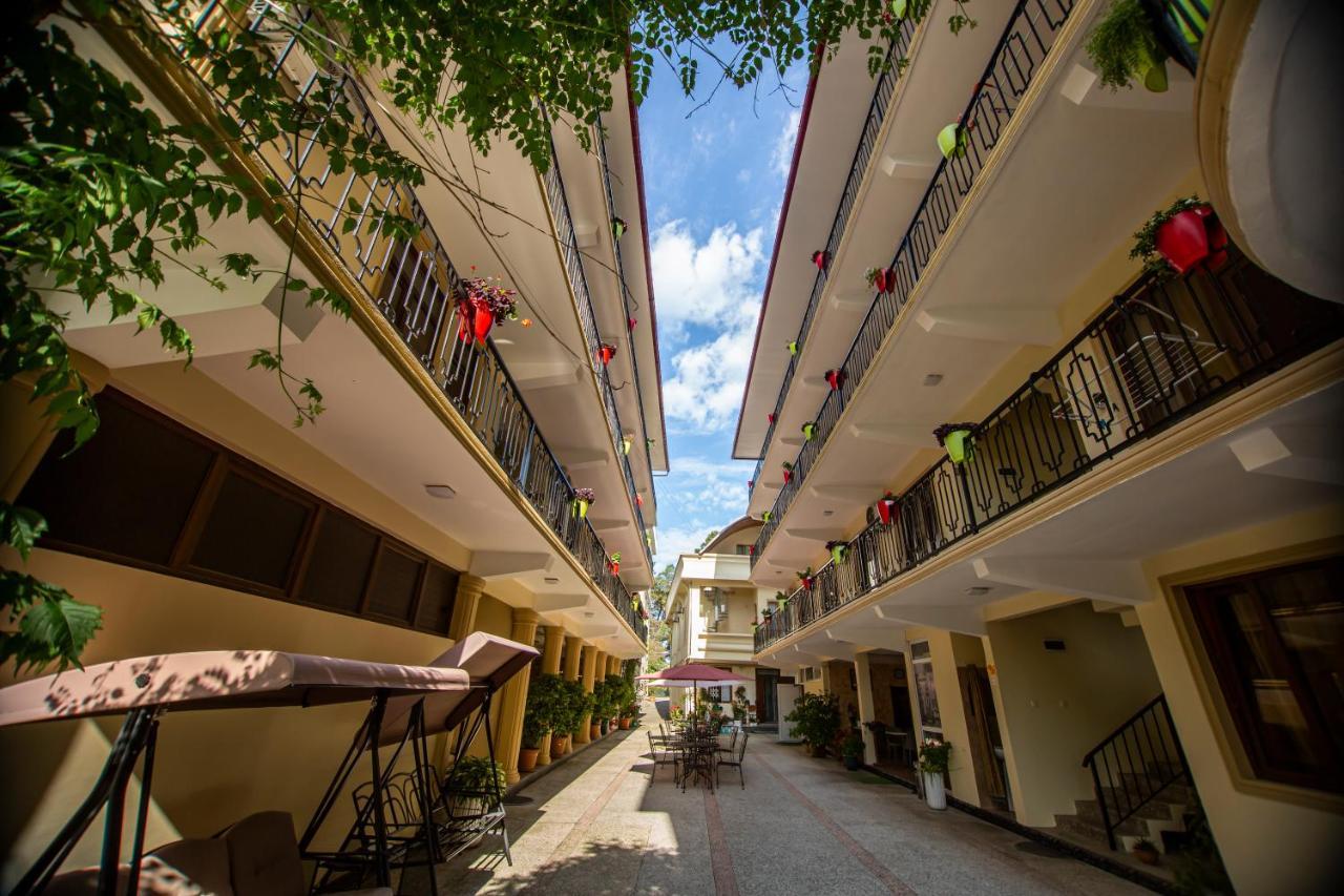 Hotel Chveni Ezo Kobuleti Eksteriør bilde