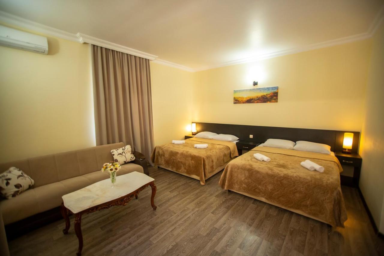 Hotel Chveni Ezo Kobuleti Eksteriør bilde