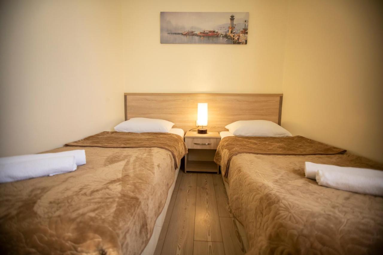 Hotel Chveni Ezo Kobuleti Eksteriør bilde